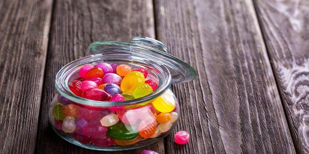 The Various Benefits and Disadvantages of Buying Wholesale Candy
