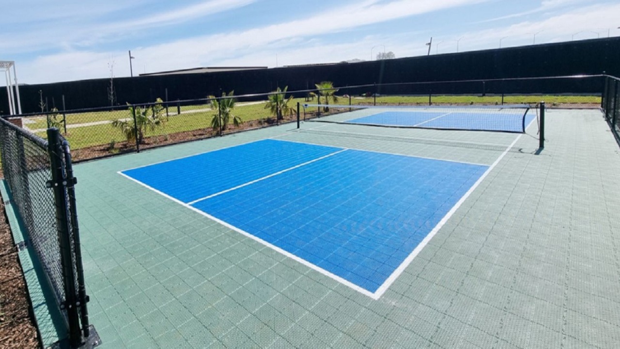 Top Benefits of a Portable Pickleball Court for Your Home